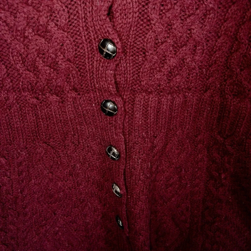 Aran Crafts description aran